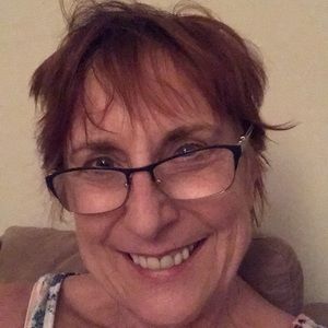 Meet your Posher, Deborah